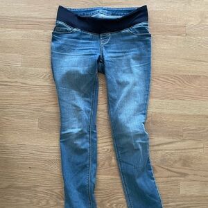 Old navy maternity jeans